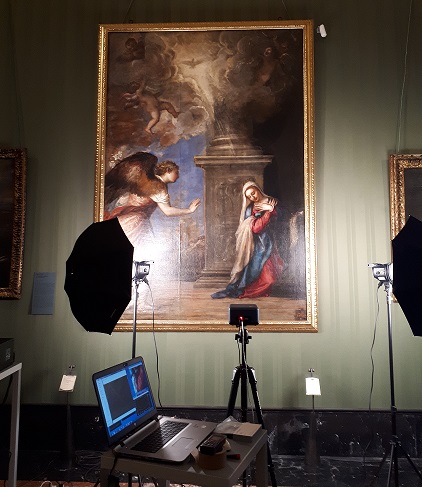 VIS hyperspectral imaging in reflectance working on Tiziano Annunciazione